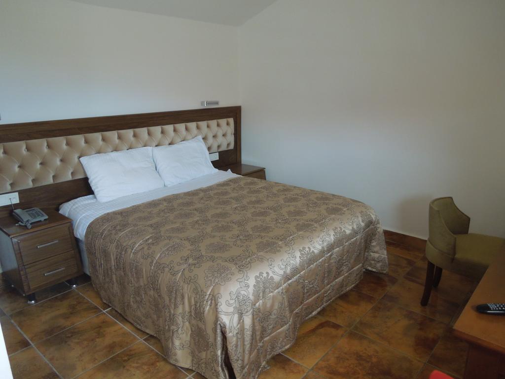 Masi Hotel İmroz Zimmer foto